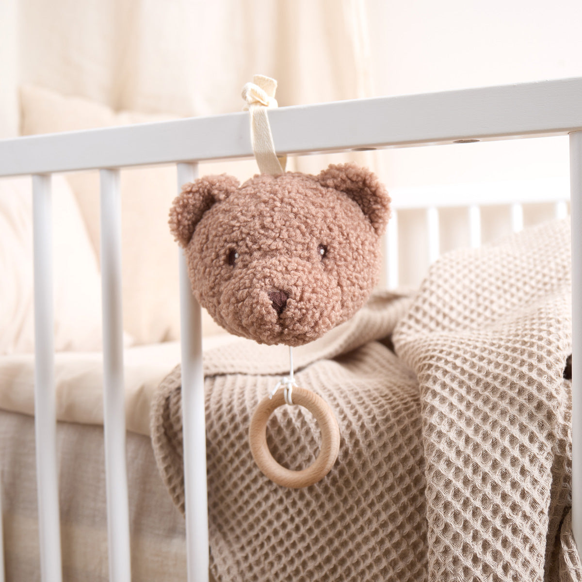 BOÎTE À MUSIQUE OURS MIKA