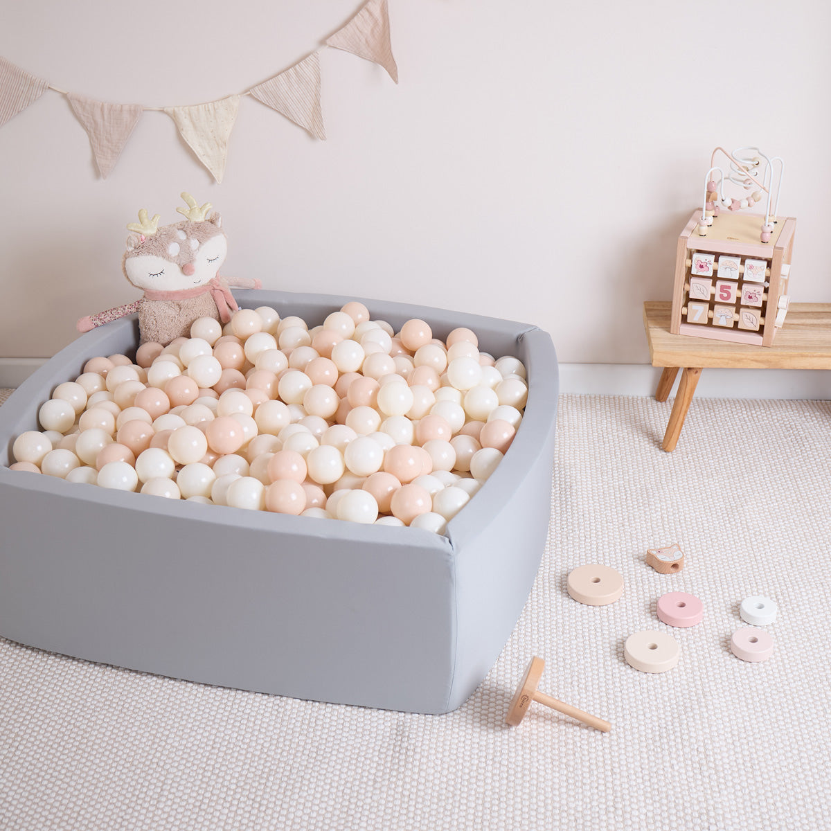 Balles Vintage Flowers 100 pièces