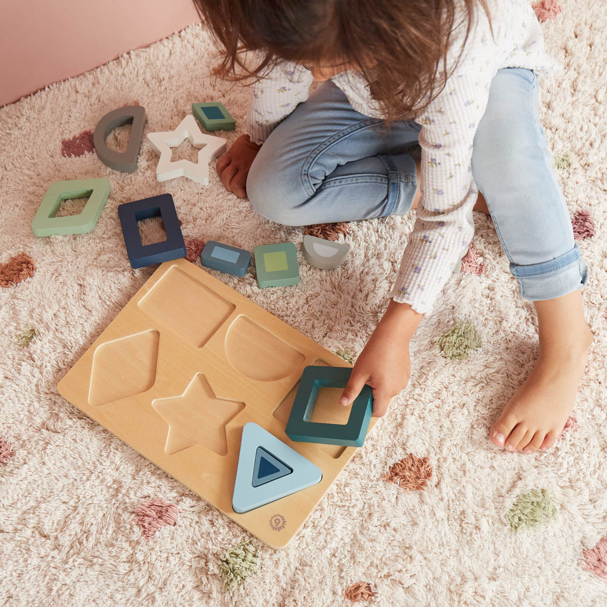 Puzzle in legno con forme