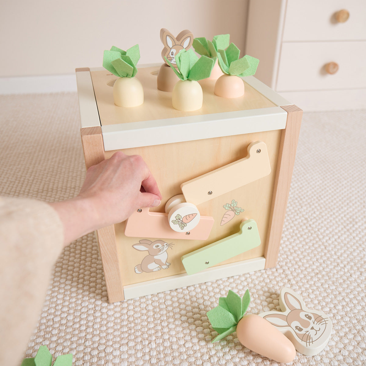 Cubo delle attività Coniglietto Fine XXL