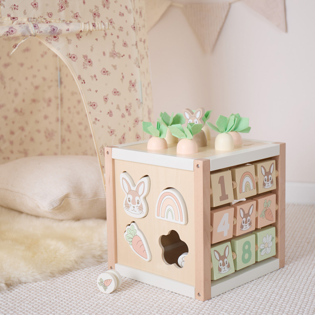 Cube d'activités Lapin Fine XXL