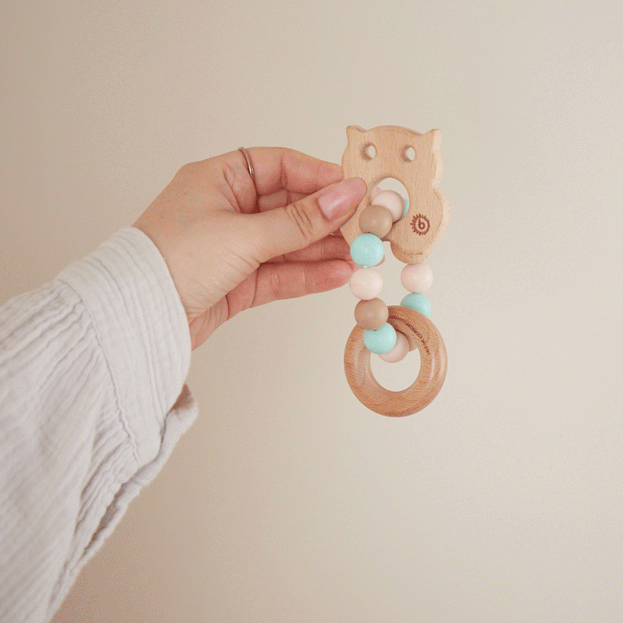 Anneau de dentition chouette avec chaîne en silicone