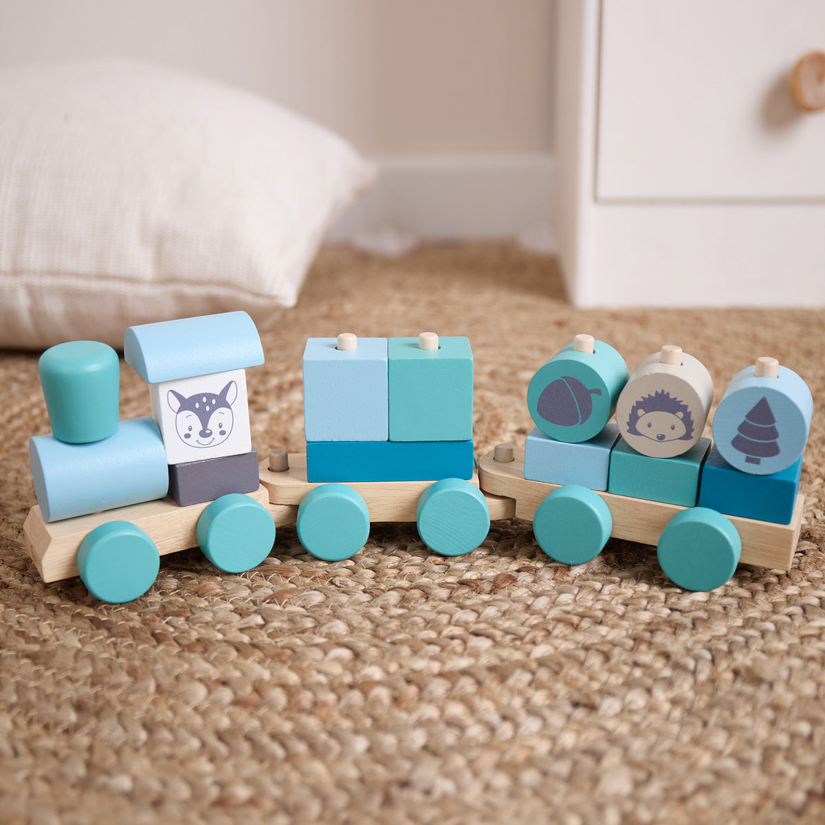 Holzzug – Steck- & Stapelzug mit Lok und 2 Waggons – Scandi