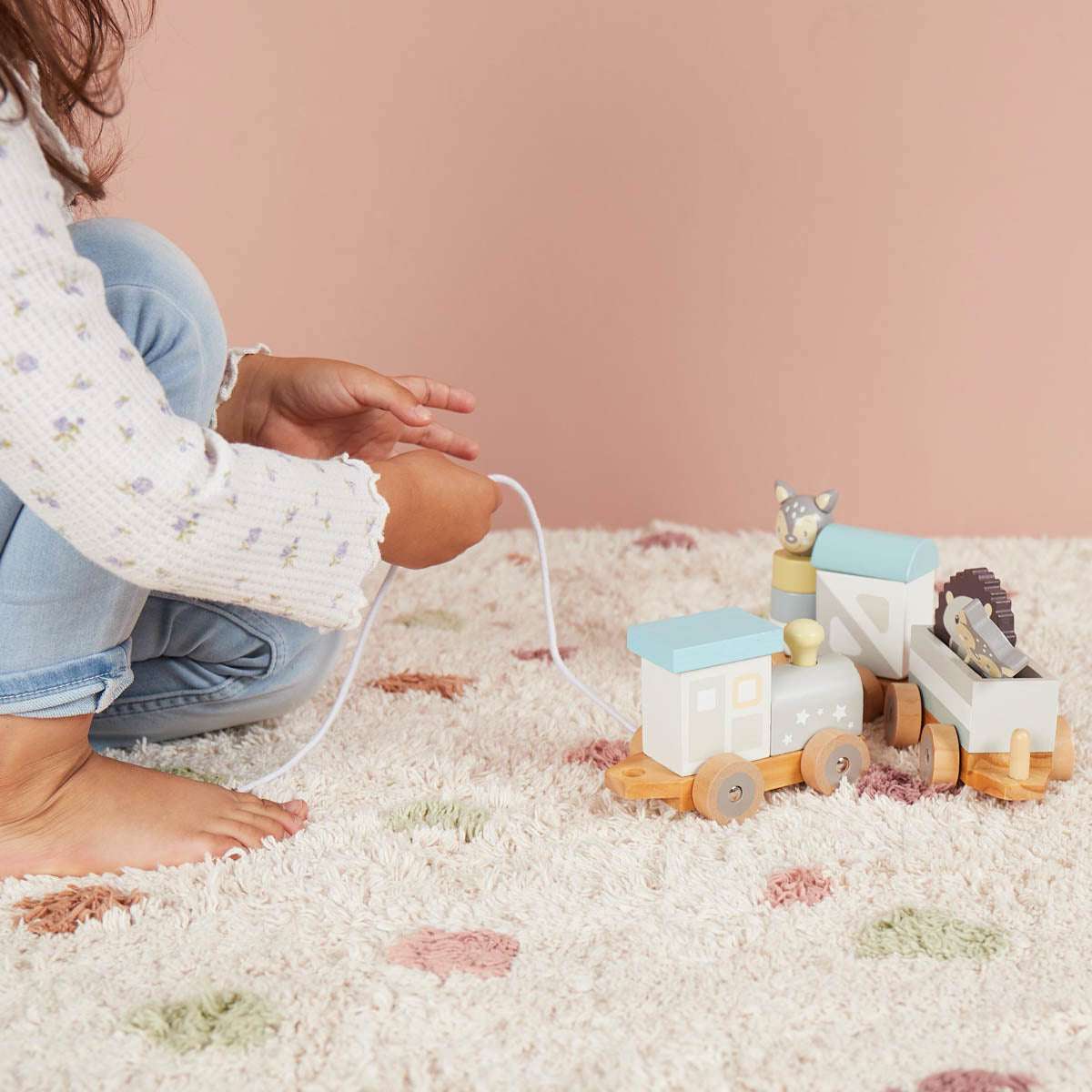 Train en bois à tirer avec formes à encastrer