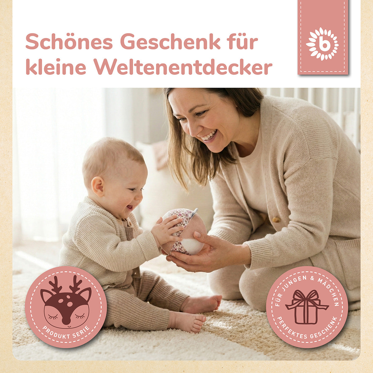 Balle en velours Ella avec hochet