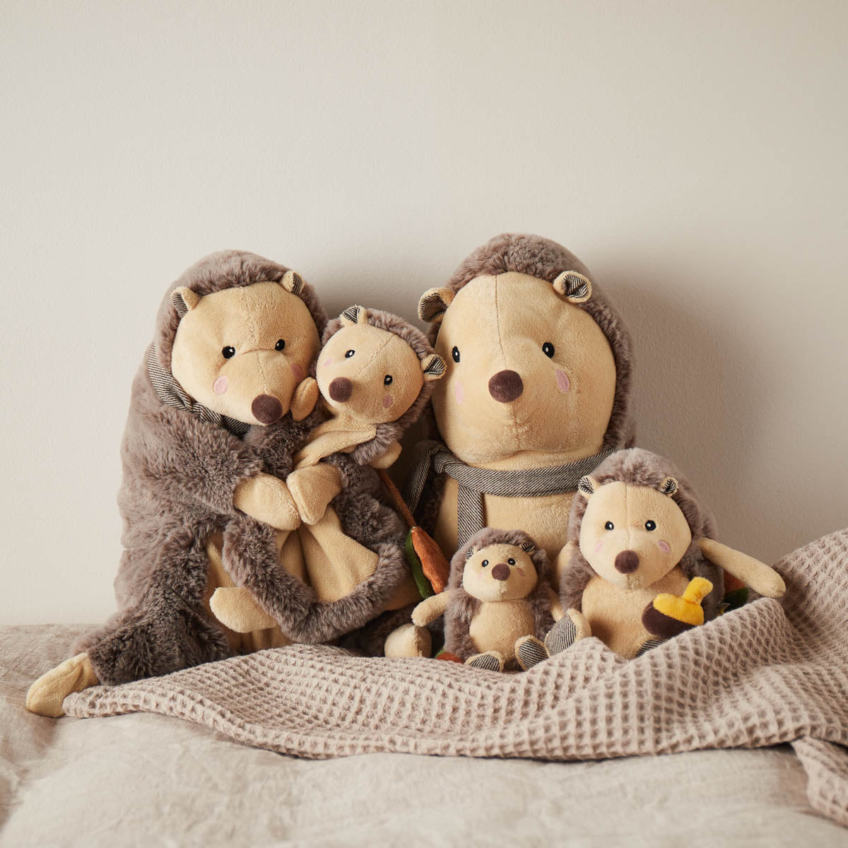 Personaggio da gioco riccio Piksi con magneti