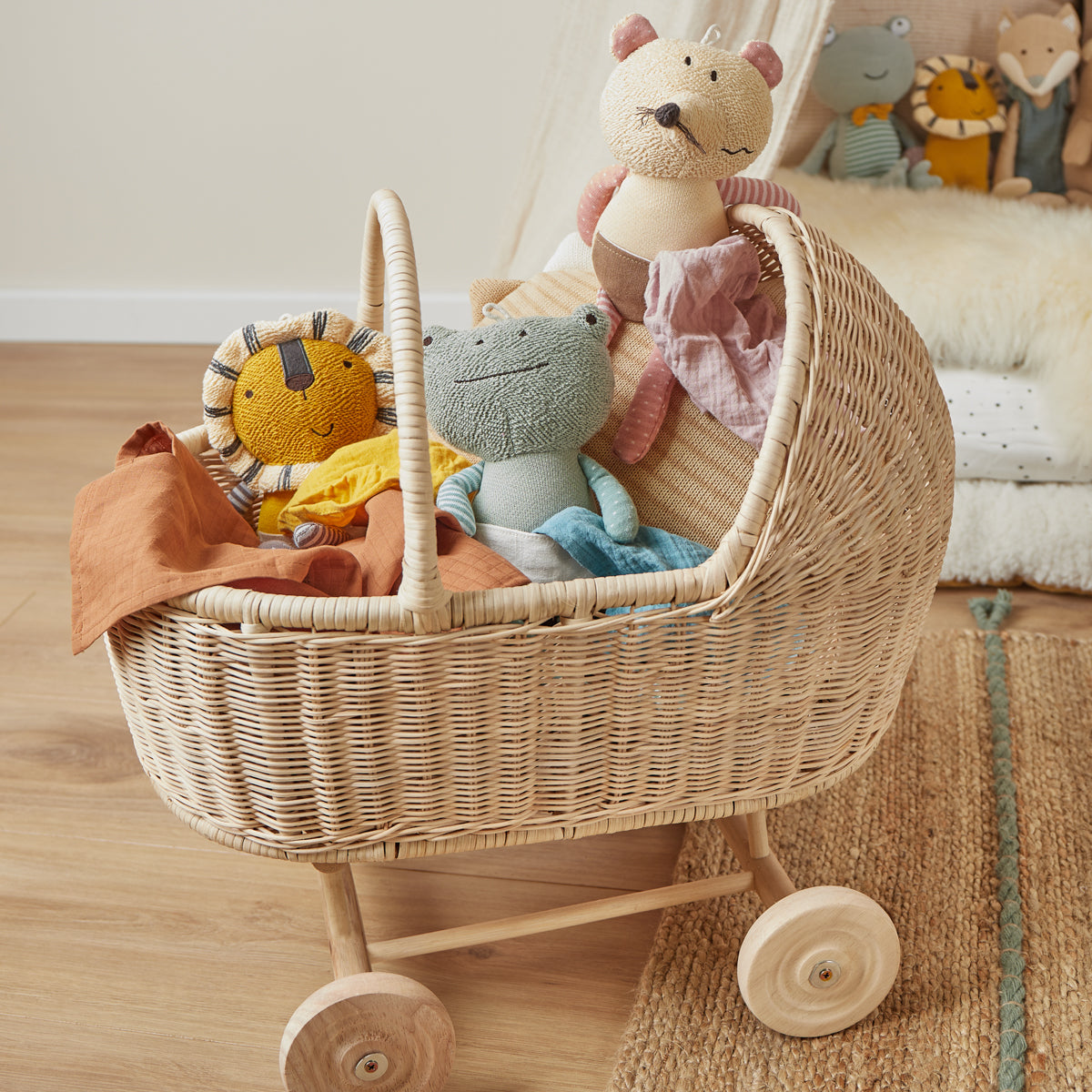 Peluche leone con doudou